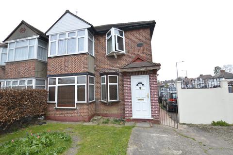 2 bedroom maisonette for sale, Sunnymead Road, Kingsbury NW9