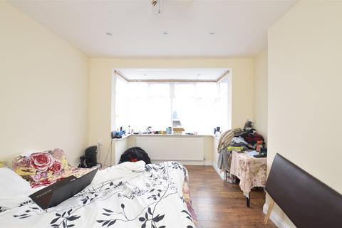 2 bedroom maisonette for sale, Sunnymead Road, Kingsbury NW9