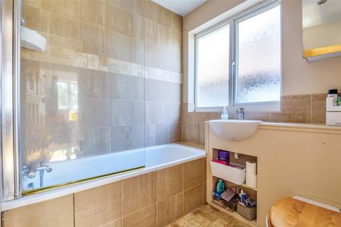 12a Leith Close, London, NW9 8DE