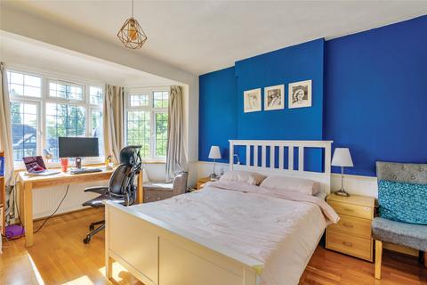 12a Leith Close, London, NW9 8DE