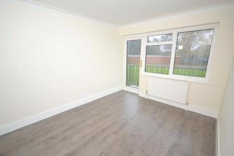 3 bedroom apartment for sale, Bilsby Lodge, Wembley HA9