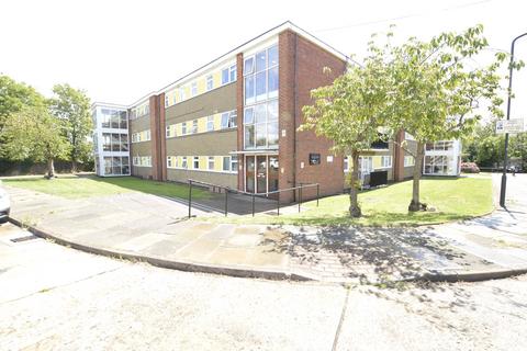 3 bedroom apartment for sale, Bilsby Lodge, Wembley HA9