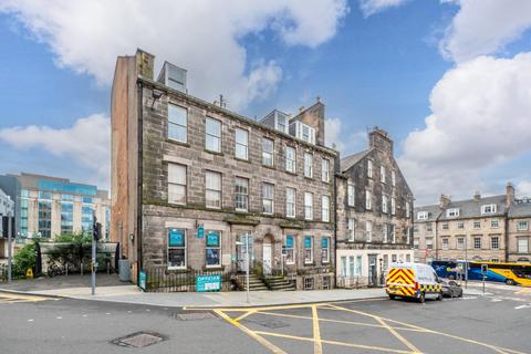 2 bedroom flat for sale, 32/4 Elder Street, New Town, Edinburgh, EH1
