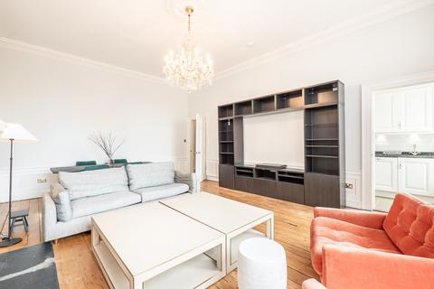 2 bedroom flat for sale, 32/4 Elder Street, New Town, Edinburgh, EH1
