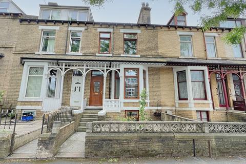 5 bedroom terraced house for sale, Horton Grange Road, Lidget Green, Bradford, BD7