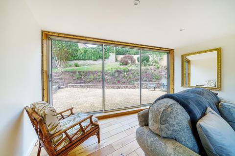 5 Highlands Road, Long Ashton, Bristol, BS41 9EN