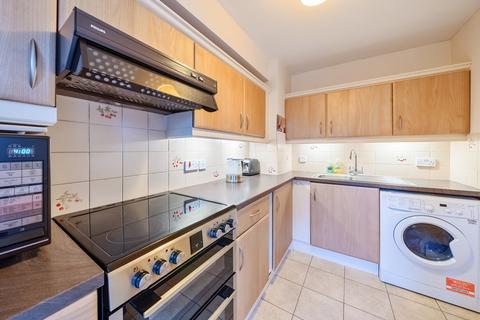 2 bedroom apartment for sale, Moorend Park Road, Gloucestershire GL53
