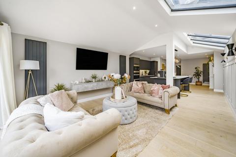 41 Moorend Road, Cheltenham, GL53 0ER