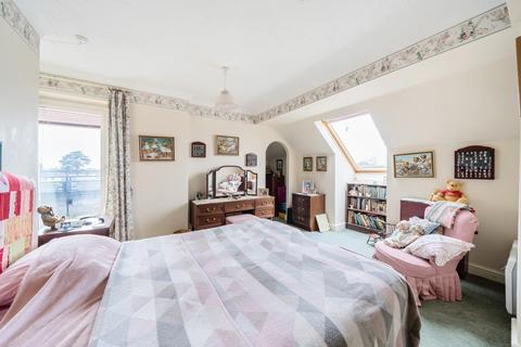 2 bedroom apartment for sale, Cheltenham, Gloucestershire GL50