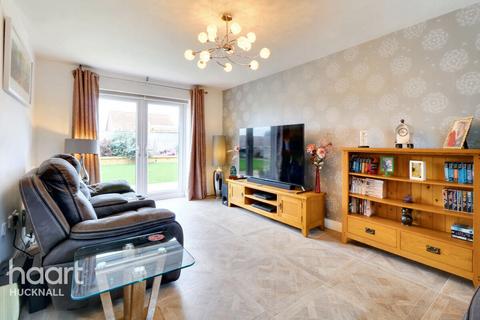 5 bedroom detached house for sale, Airfield Way, Nottingham