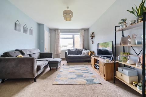 25 Allington Drive, Barrs Court, Bristol, BS30 7AS