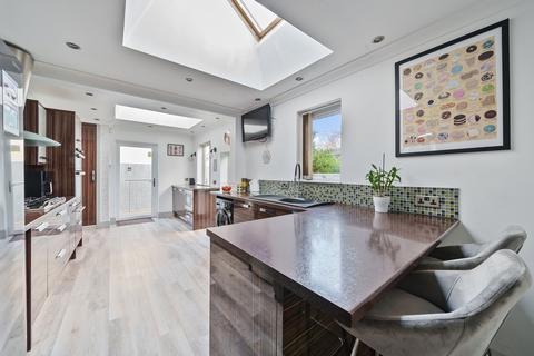 139 Bath Road, Longwell Green, Bristol, BS30 9DD