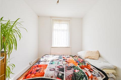 1 bedroom maisonette for sale, St. Peter's Road, London