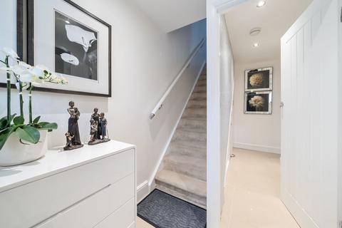 undefined, Sherwood Park Road, Mitcham CR4