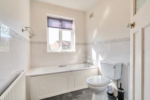 211 Grove Road, Mitcham, CR4 1AF