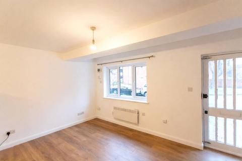 undefined, Chatsworth Place, Mitcham CR4