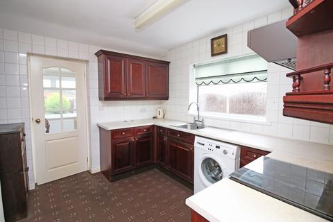 2 bedroom bungalow for sale, Lindadale Avenue,  Thornton-Cleveleys, FY5