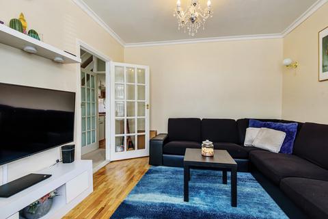 50 Rodney Road, Mitcham, CR4 3DG