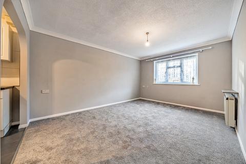 undefined, Chatsworth Place, Mitcham CR4