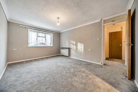 undefined, Chatsworth Place, Mitcham CR4
