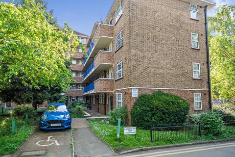 2 bedroom apartment for sale, London Road, Mitcham CR4