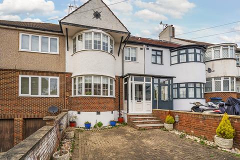 90 Torrington Way, Morden, SM4 5QA