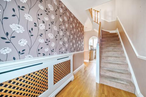 90 Torrington Way, Morden, SM4 5QA