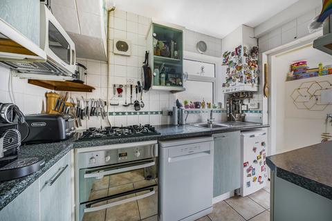 3 bedroom end of terrace house for sale, Dunster Avenue, Morden SM4