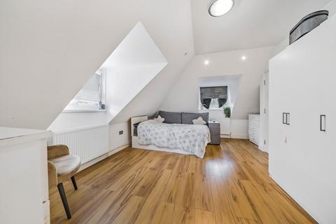 1 Risley Close, Morden, SM4 5DS