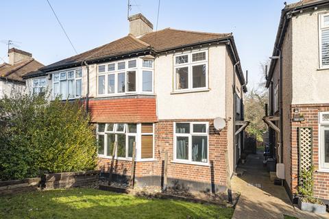 2 bedroom maisonette for sale, Wandle Road, Morden SM4