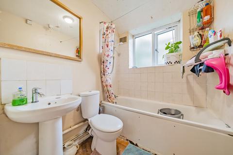 18 Central Gardens, Morden, SM4 5SH