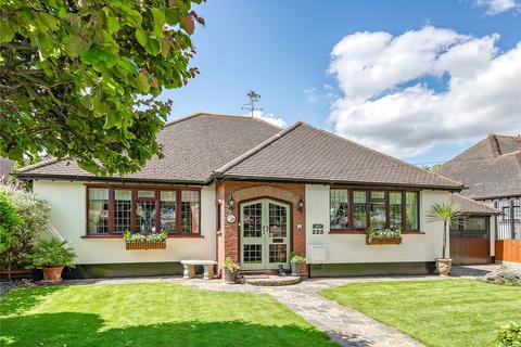 3 bedroom bungalow for sale, Thorpe Hall Avenue, Thorpe Bay, Essex, SS1