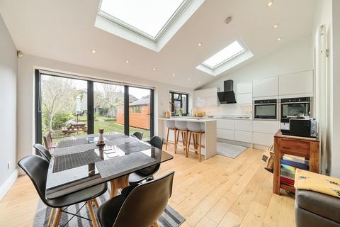 7 Wordsworth Drive, Cheam, Sutton, SM3 8HD
