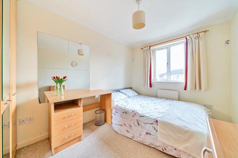 30 Cotswold Way, Worcester Park, KT4 8LL