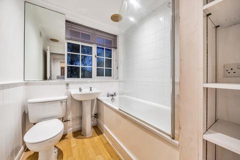 Flat 20, Yardley Court Hemingford Road, Cheam, Sutton, SM3 8HL