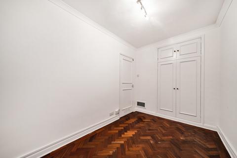 Flat 20, Yardley Court Hemingford Road, Cheam, Sutton, SM3 8HL