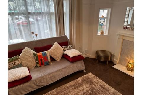2 bedroom house share to rent, Old Oak Road, Kings Norton, Birmingham