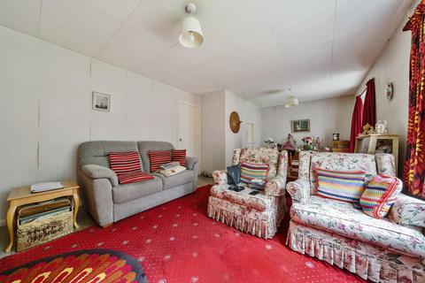 3 bedroom semi-detached house for sale, Kings Road, Haslemere, Surrey, GU27