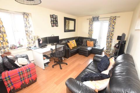 2 bedroom apartment for sale, Romside Place, Essex RM7