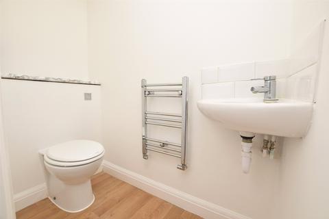 3a Recreation Avenue, Harold Wood, Romford, RM3 0TU
