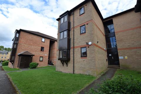 4 Rushdon Close, Romford, RM1 2RE