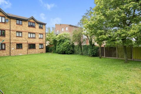 20 Vignoles Road, Romford, RM7 0DU