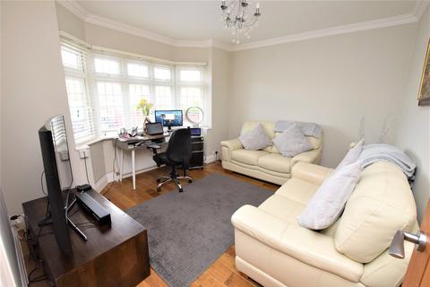 3 bedroom semi-detached house for sale, Aveley, South Ockendon RM15