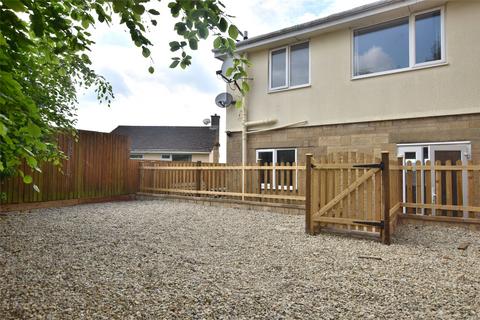 3 bedroom detached house to rent, Glen Park Crescent, Stroud GL5