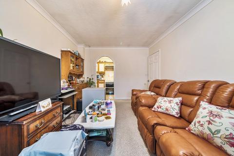 1 bedroom apartment for sale, Queens Road, London SW19