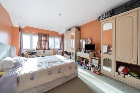 54 Pollards Hill North, London, SW16 4NL