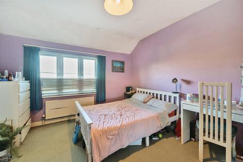 54 Pollards Hill North, London, SW16 4NL