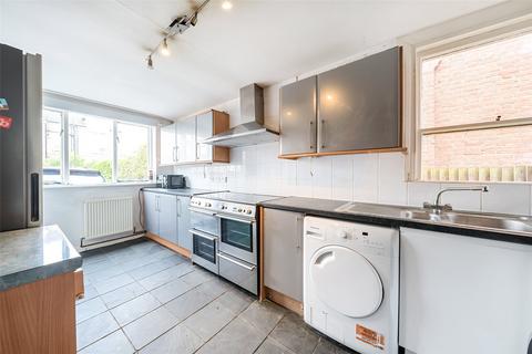3 bedroom apartment for sale, Hopton Road, London SW16
