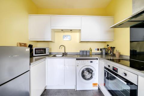 Flat 3, 1 Stackpool Road, Bristol, BS3 1NG
