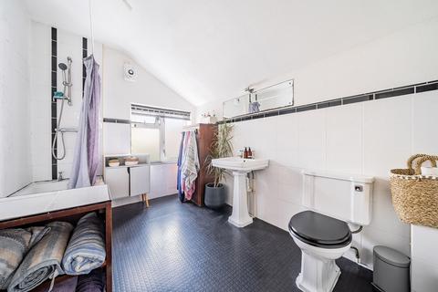 37 Raymend Road, Bristol, BS3 4QR